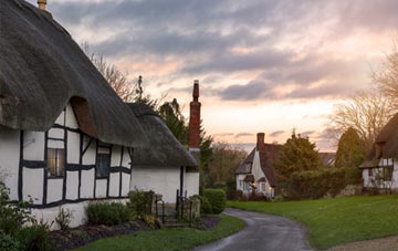 is Whatlington thatch roofing popular